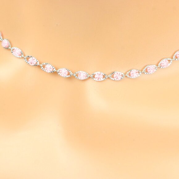 "Minimalist Necklace – Timeless, Elegant Jewelry for Her, MAR091279 - Picture 9 of 10